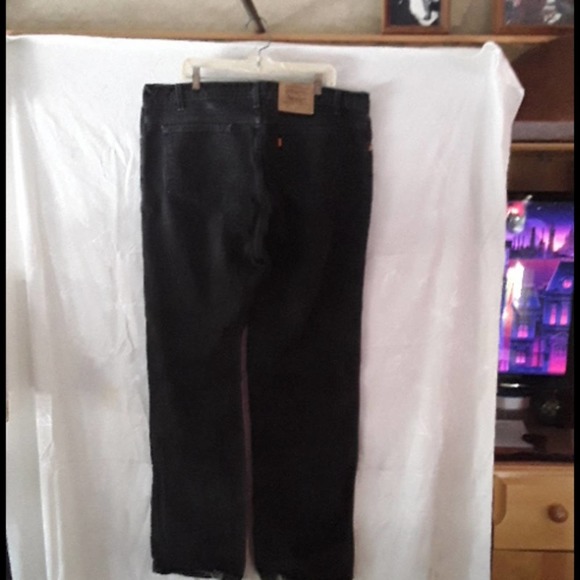 Big and tall Levi jeans - Picture 2 of 4